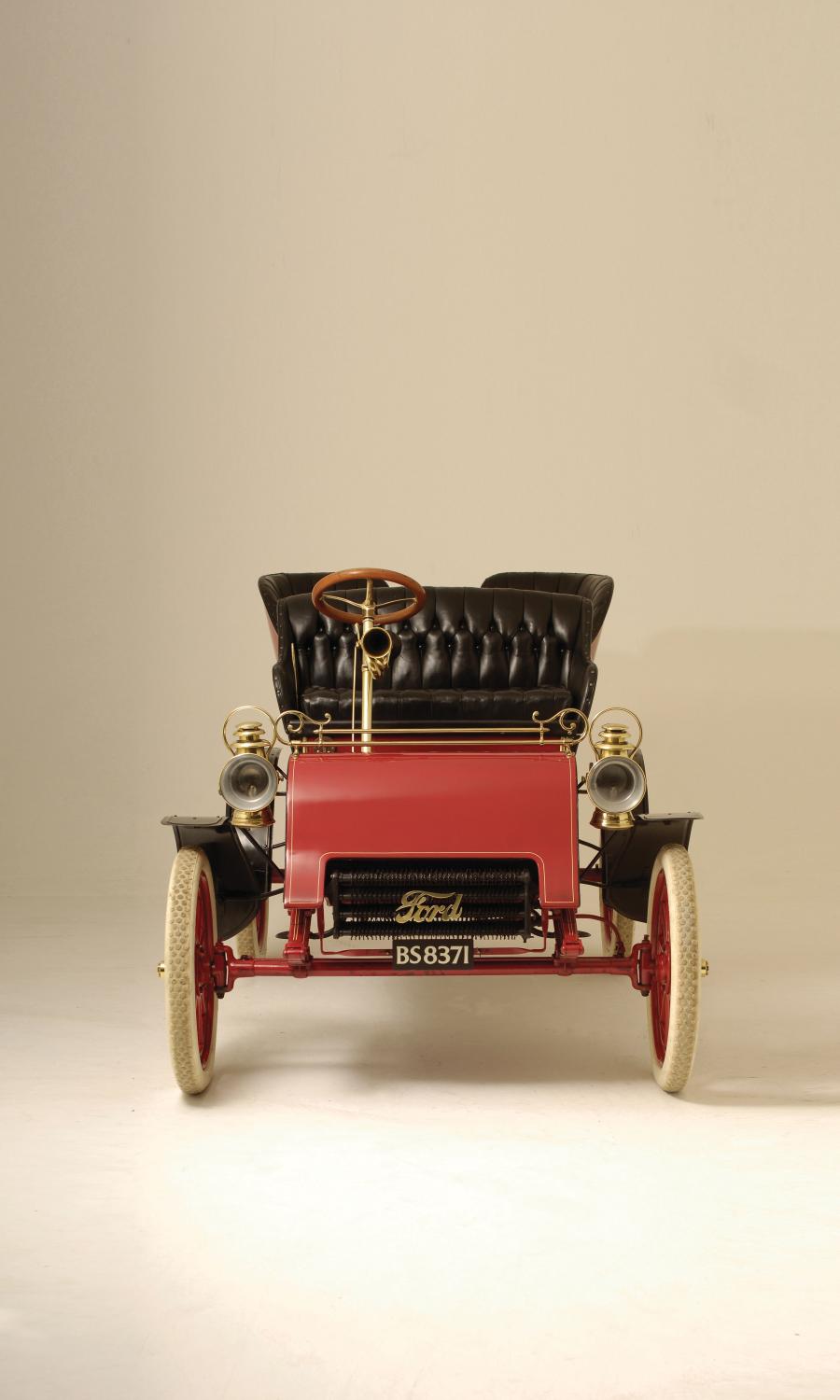  Ford Model A Rear Entry Tonneau 1903 года  (фото 22 из 39)